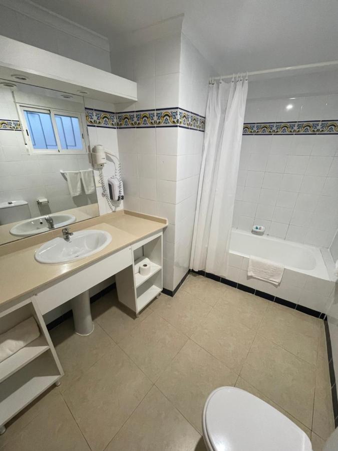 Apartamentos Bahia Benidorm Dış mekan fotoğraf
