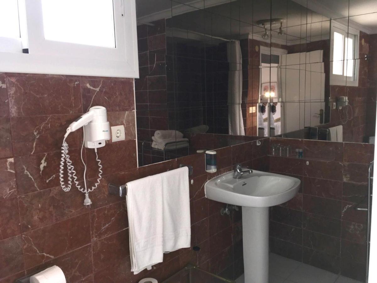 Apartamentos Bahia Benidorm Dış mekan fotoğraf